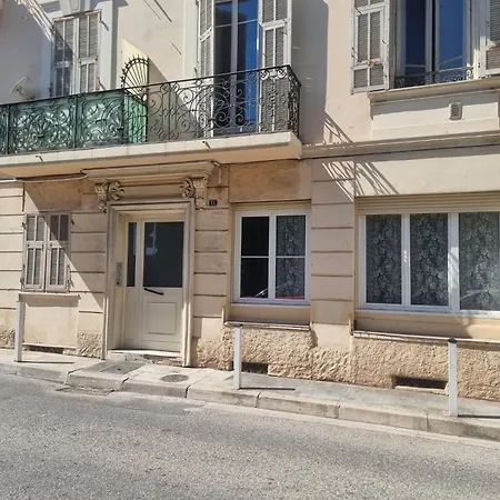 Carnier Avec Parking *