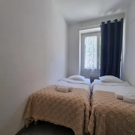 Apartment Carnier Avec Parking
