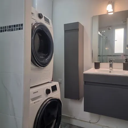 Carnier Avec Parking *