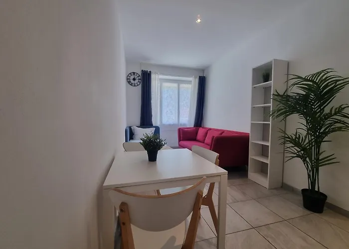 Carnier Avec Parking 보솔레이